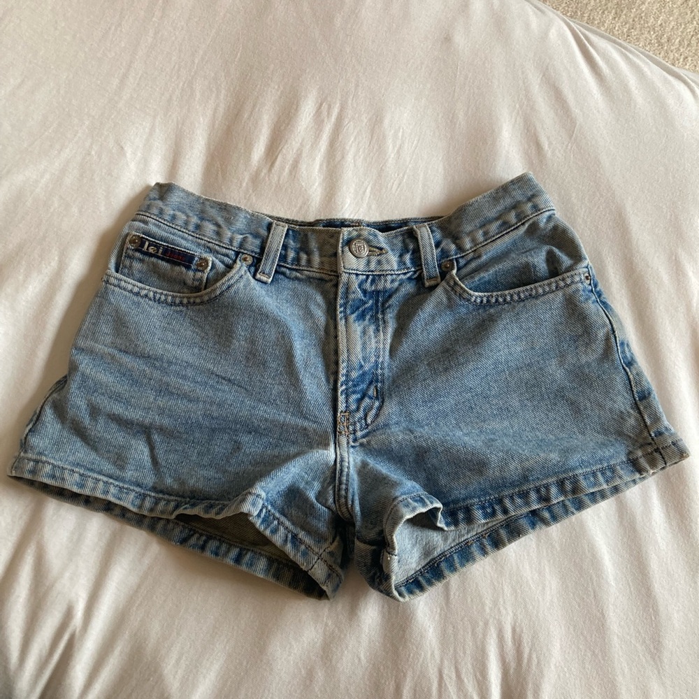 Vintage Lei high waisted shorts